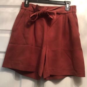 Lulu lemon front tie shorts